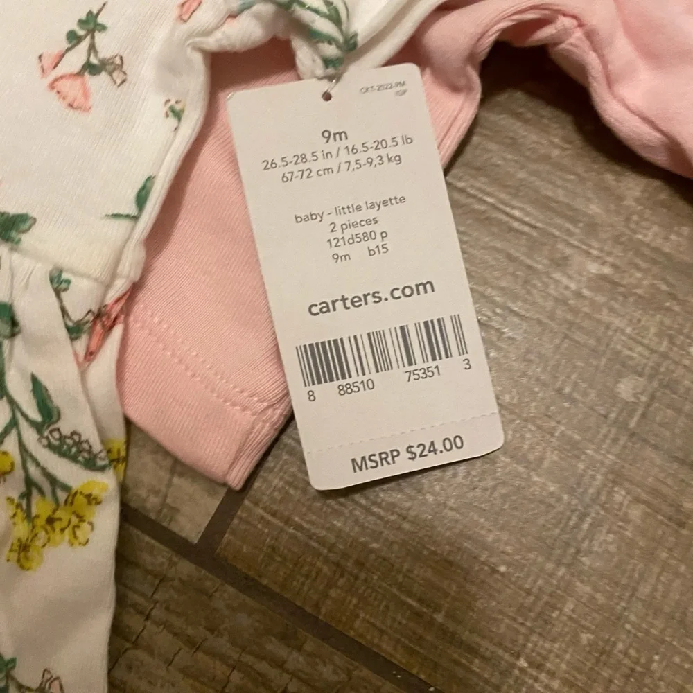 NWT Carter’s floral 2-piece set